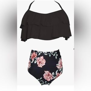 NEW NEVER WORN Ruffle 2-piece bathing suit